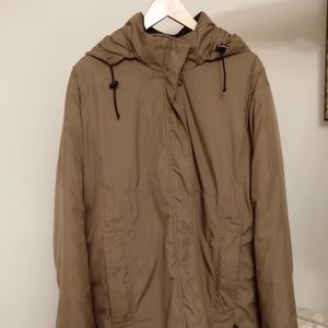 Kanuk beige winter coat